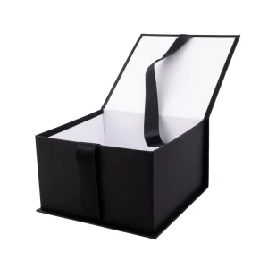 CAJA LIBRO 15*15*9CM NEGRO