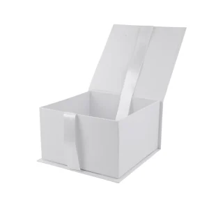CAJA LIBRO 15*15*9CM BLANCO